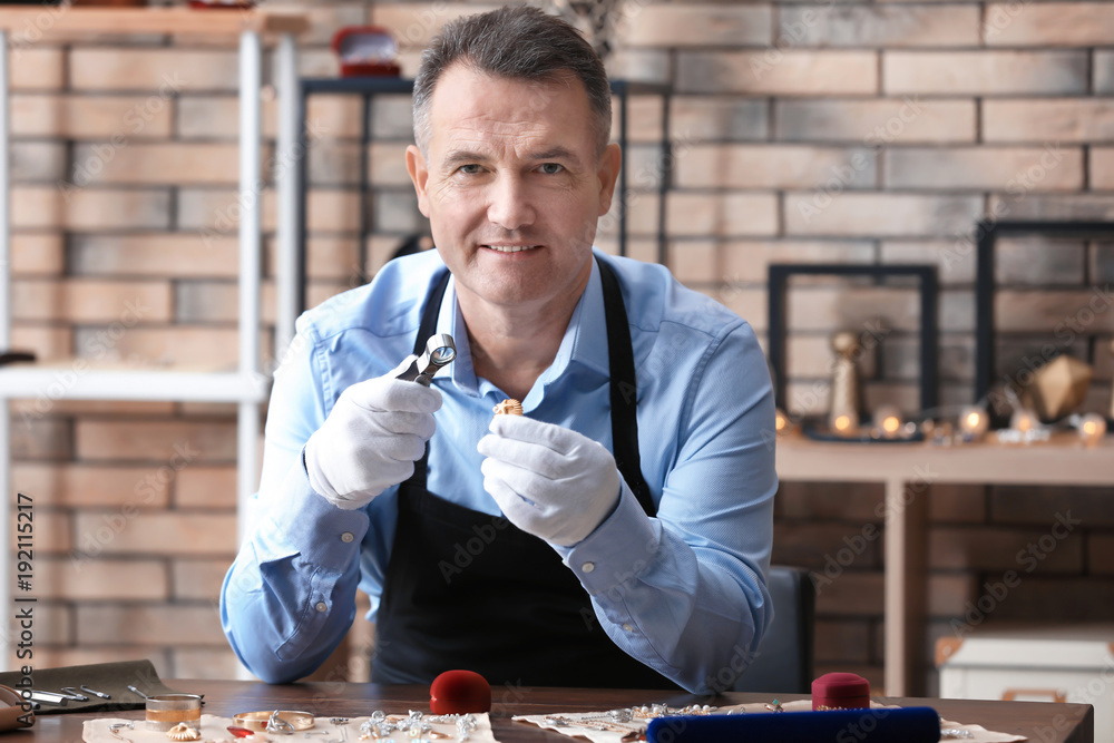 AdobeStock_192115217_Preview